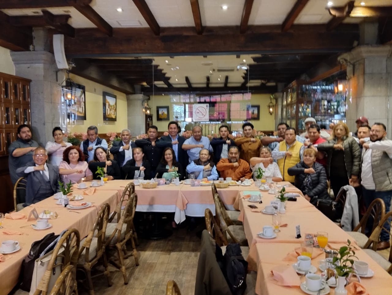 MILITANTES DEL PARTIDO VERDE APOYAN A ALEJANDRA DEL MORAL