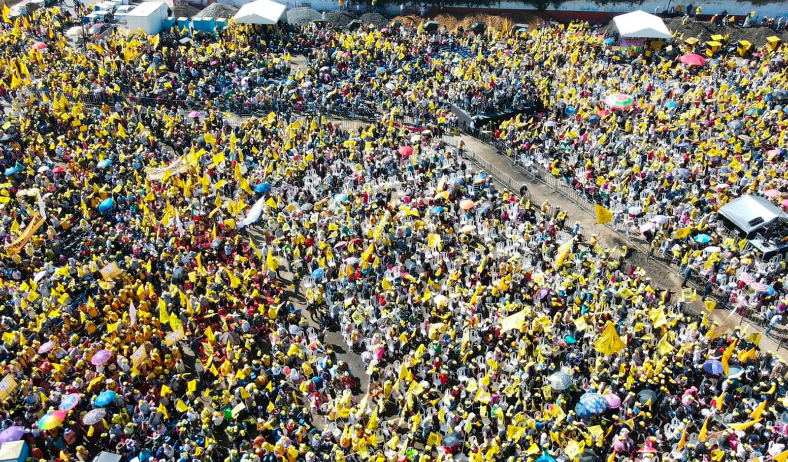  LA LUCHA SOCIAL NOS UNE AL PARTIDO DE LA REVOLUCIÓN DEMOCRÁTICA