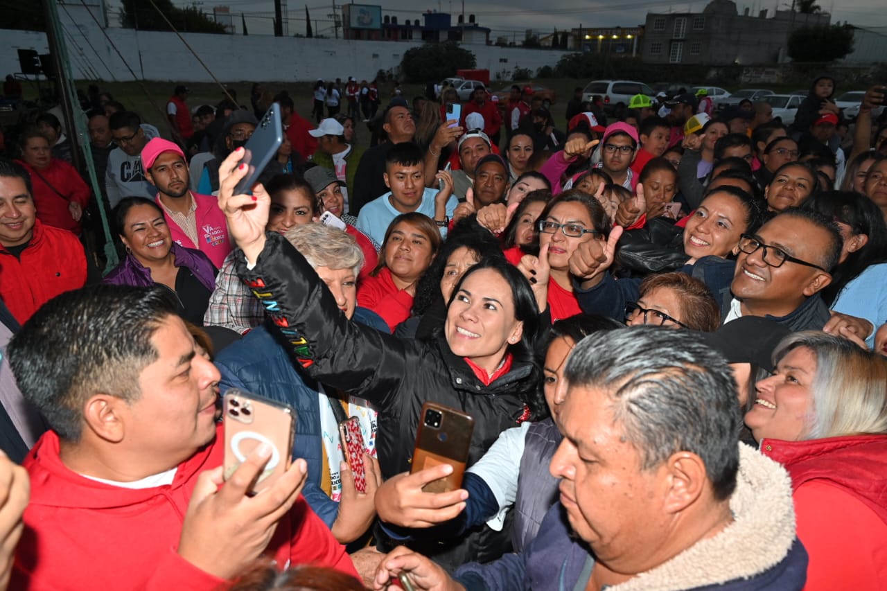 TEXCOCO RECIBE A ALEJANDRA DEL MORAL 